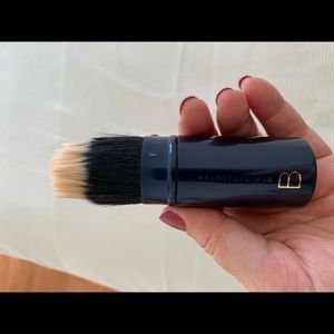 BeautyCounter Retractable Foundation Brush